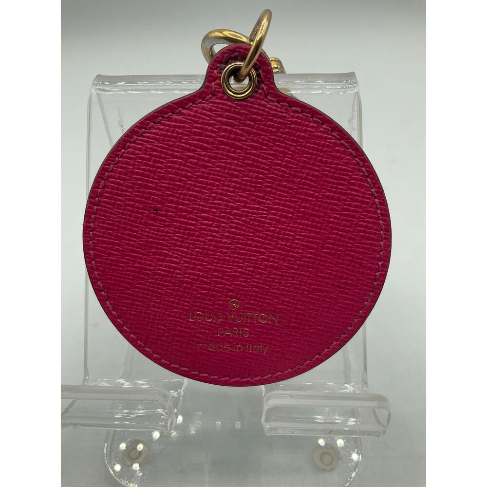 Pre-Owned Louis Vuitton Keychain- about 2.5 inch circle, Brown/Pink - Picture 2 of 4